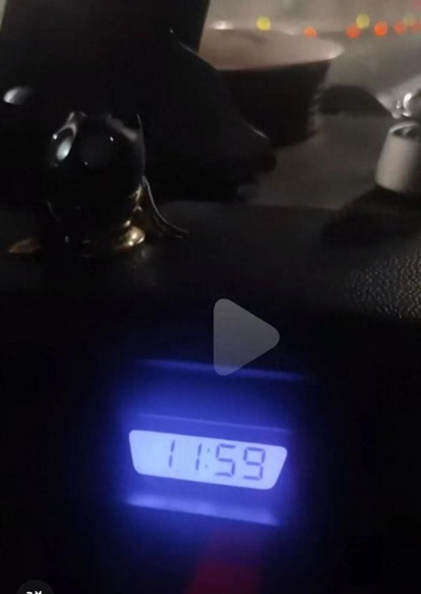 泛策略 卡点高速免费最后一分钟的司机：晚8秒付500多元，失眠到天亮；有人提前半小时下高速省下1300元