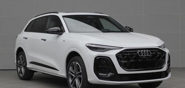 广信配资 功率提升，全新奥迪Q5L高功率版全面黑化